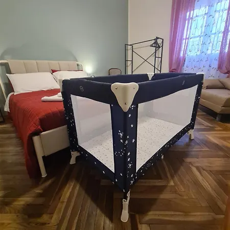 Verdi House - Relax E Sapori Lägenhet